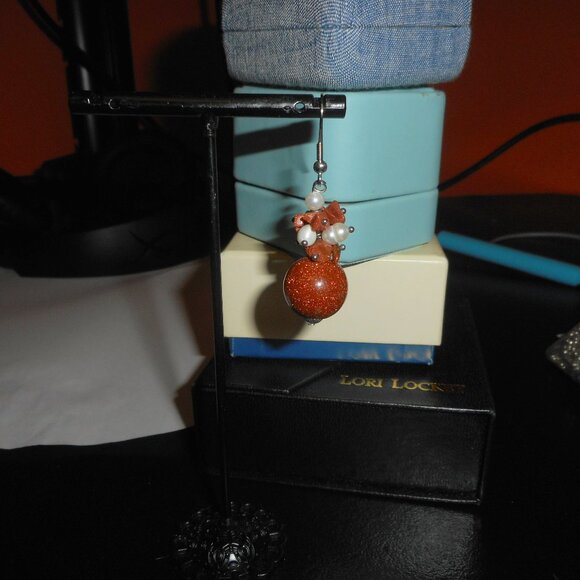 EARRINGS - 1 pair - dangle bead - fish hook ear wire - Picture 5 of 8